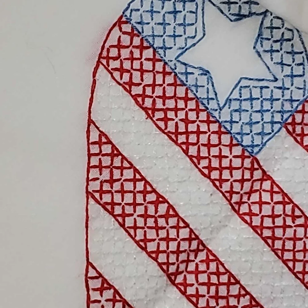 New HANDMADE PATRIOTIC PILLOWCASES Red White & Blue Cross-stitch Hearts